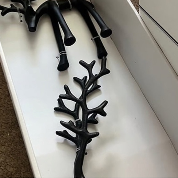 Bronze Reindeer- Set of 3 BRAND NEW - Picture 3 of 5